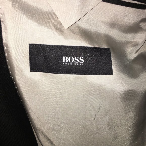 Hugo Boss 42 Regular Sport Coat - Picture 2 of 2